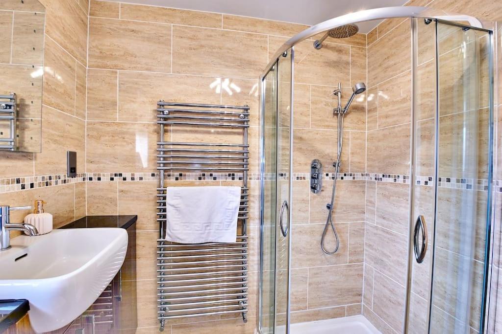 The Chase, Luxury Hot Tub Retreat, Pets Welcomed Dipton Dış mekan fotoğraf